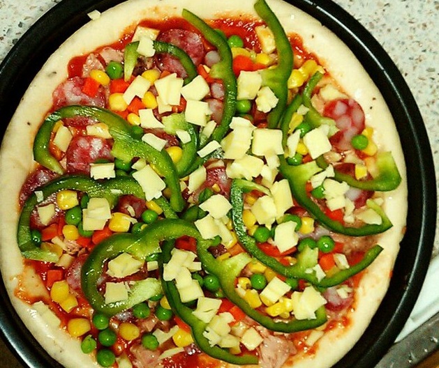 金槍魚培根蔬菜披薩