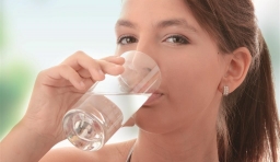 正確喝水原來可以調節那麼多疾病