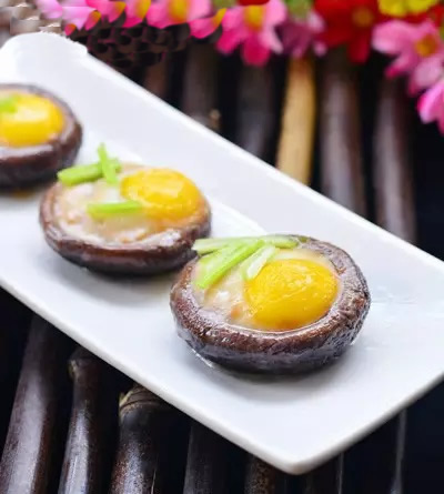 烤香菇鵪鶉蛋