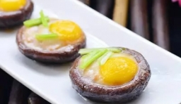 烤香菇鵪鶉蛋