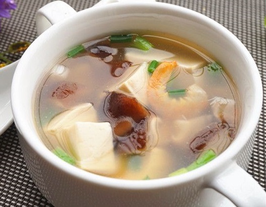 香菇豆腐湯