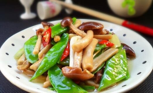 茶樹菇炒蘭豆