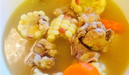 玉米胡蘿蔔排骨煲湯