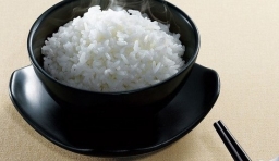 煮米飯時加點這個，香得你都不敢打開鍋蓋了！